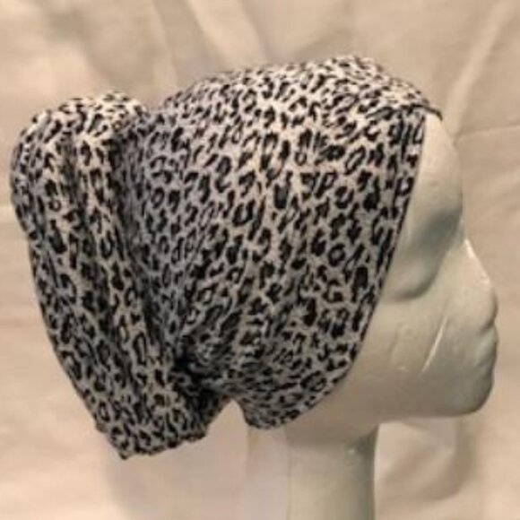 Black and White Leopard Print Fashion Cap - Picture 1 of 6